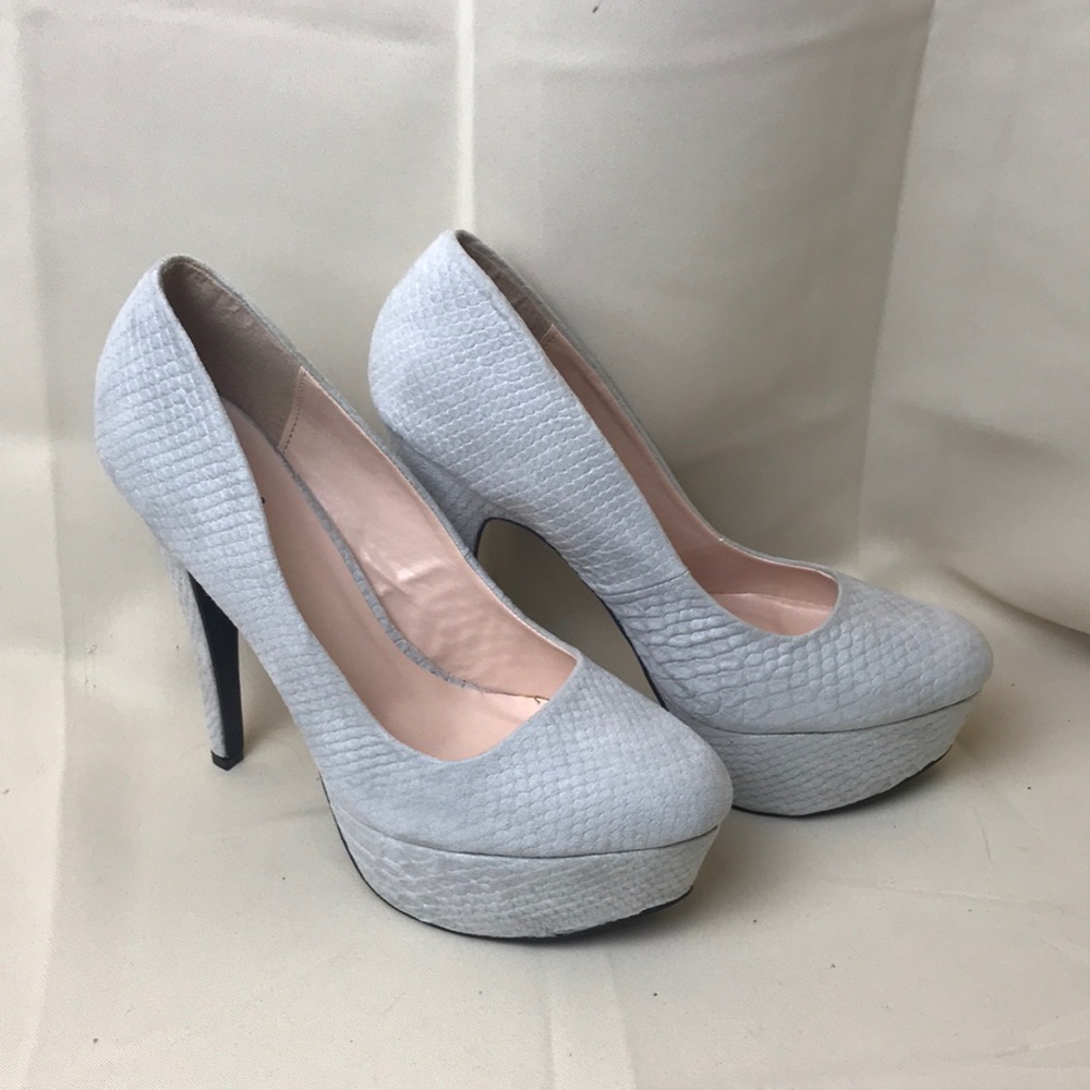 Grey high heeled velvet platform shoes size 10